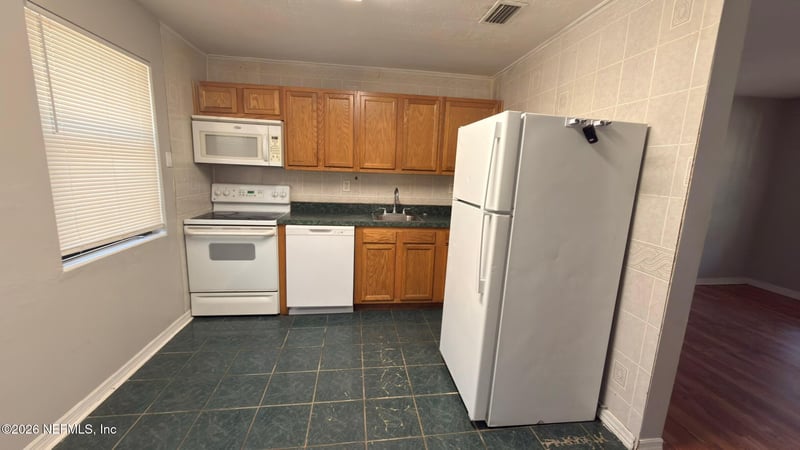 10335 Haverford Rd, Jacksonville, FL 32218