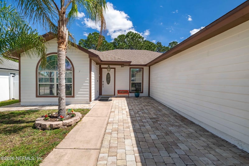 2333 Luana Dr, Jacksonville, FL 32246