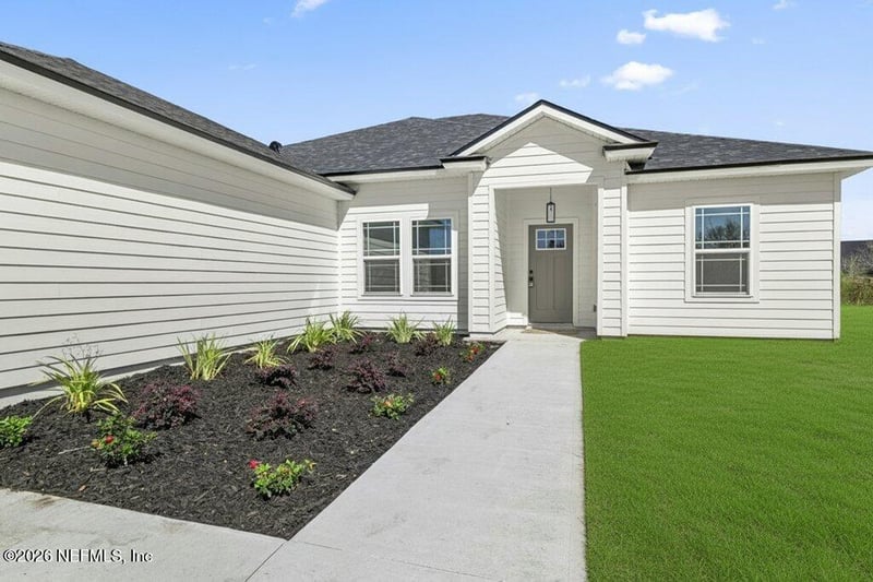 10991 Runway Cir, Glen St Mary, FL 32040