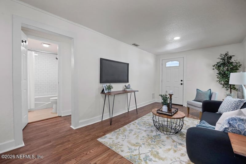 3693 Smithfield St, Jacksonville, FL 32217