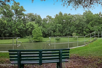 8601 Beach Blvd #811, Jacksonville, FL 32216