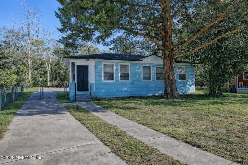 1901 Pullman Ct, Jacksonville, FL 32209