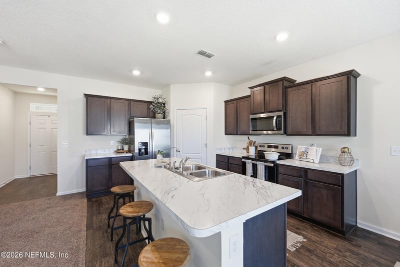 6279 Bucking Bronco Dr, Jacksonville, FL 32234