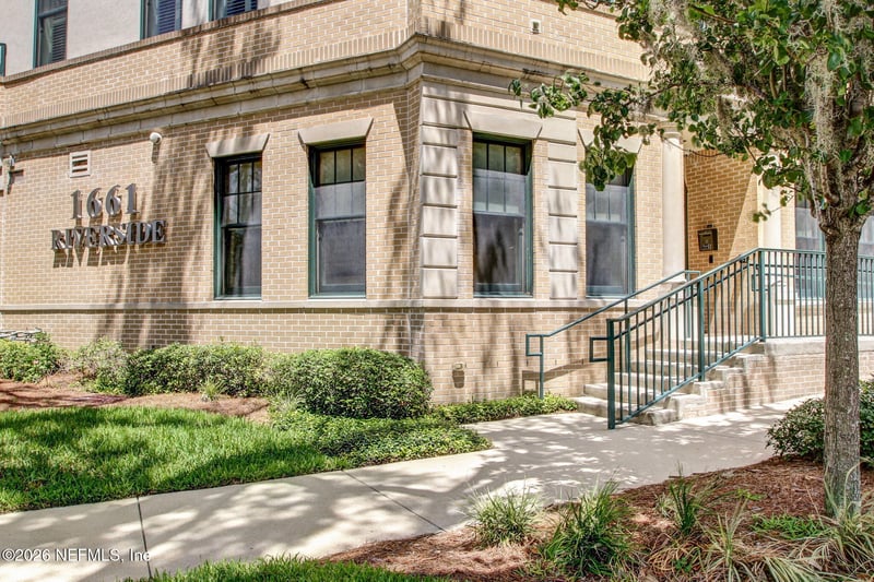 1661 Riverside Ave #410, Jacksonville, FL 32204