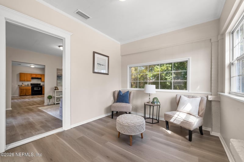 126 Bowlan St, Jacksonville, FL 32216