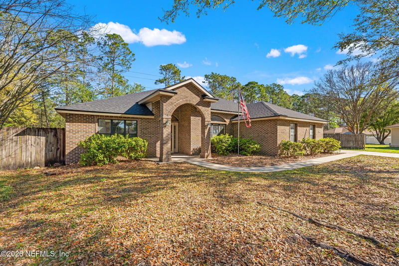 321 Velvet Dr, Jacksonville, FL 32220