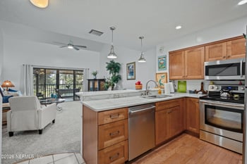 66 Village Del Lago Cir, St Augustine Beach, FL 32080