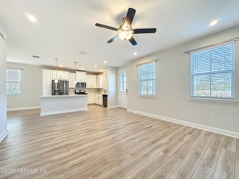 117 Redbud Ln, Yulee, FL 32097