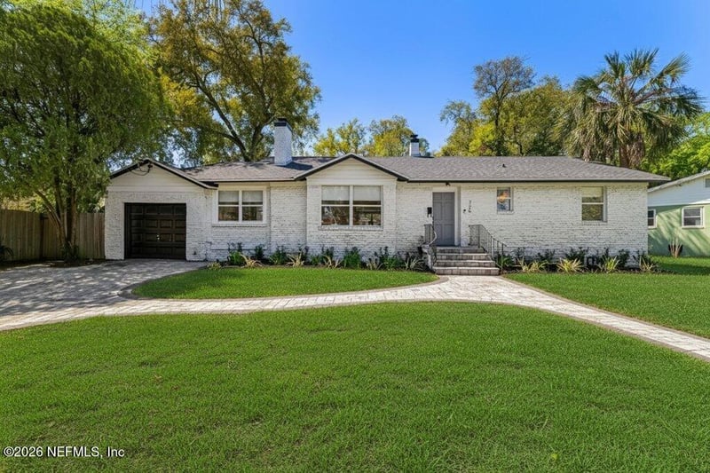 726 Old Hickory Rd, Jacksonville, FL 32207
