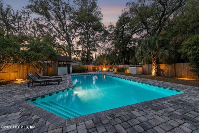 726 Old Hickory Rd, Jacksonville, FL 32207