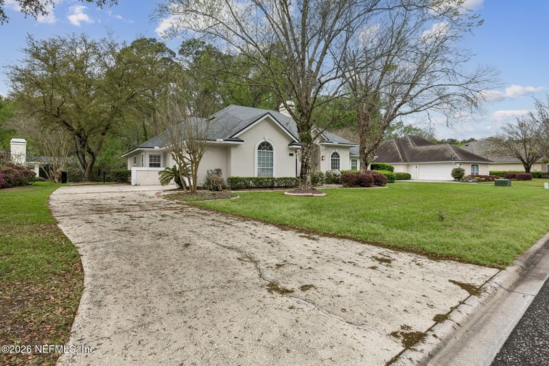 616 Thornwood Ln, Orange Park, FL 32073