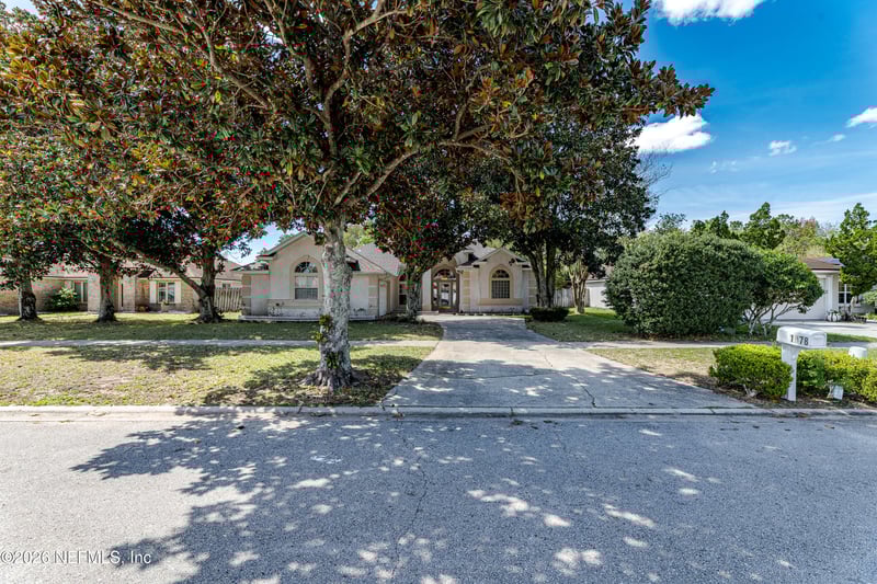 1878 Willesdon Dr, Jacksonville, FL 32246