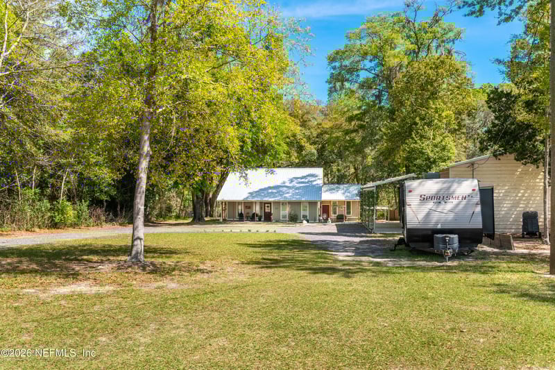 14992 Water Oak Ln, Sanderson, FL 32087