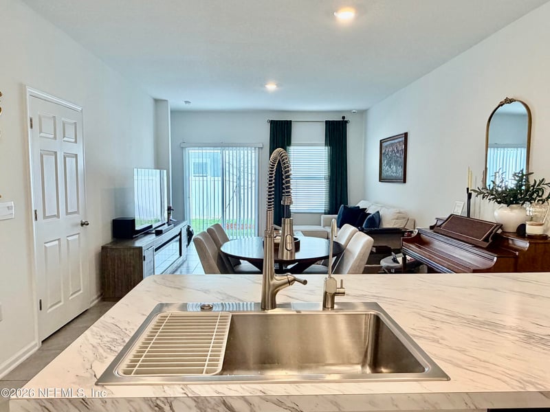 4021 Bay Hawk Ct, Jacksonville, FL 32220