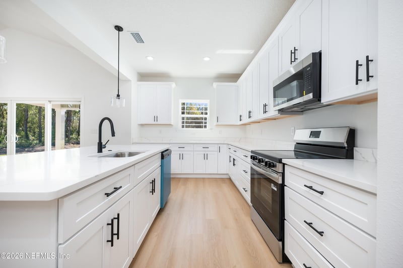 247 Estates Dr, Palatka, FL 32177