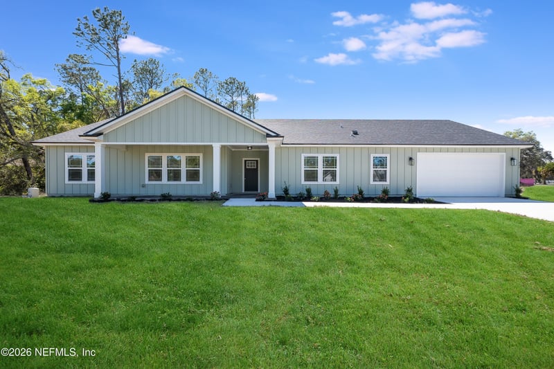 247 Estates Dr, Palatka, FL 32177