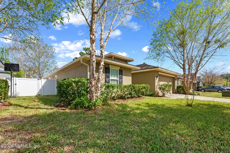 4730 Pine Lake Dr, Middleburg, FL 32068