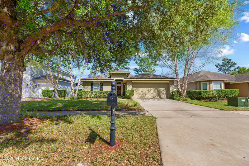 4730 Pine Lake Dr, Middleburg, FL 32068