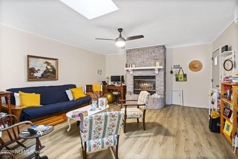 517 Clinton Dr, Orange Park, FL 32073