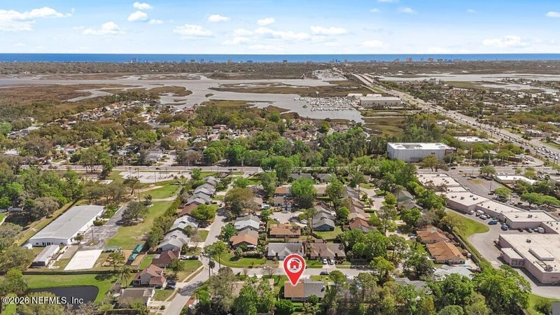 3124 Courtney Woods Ln, Jacksonville, FL 32224