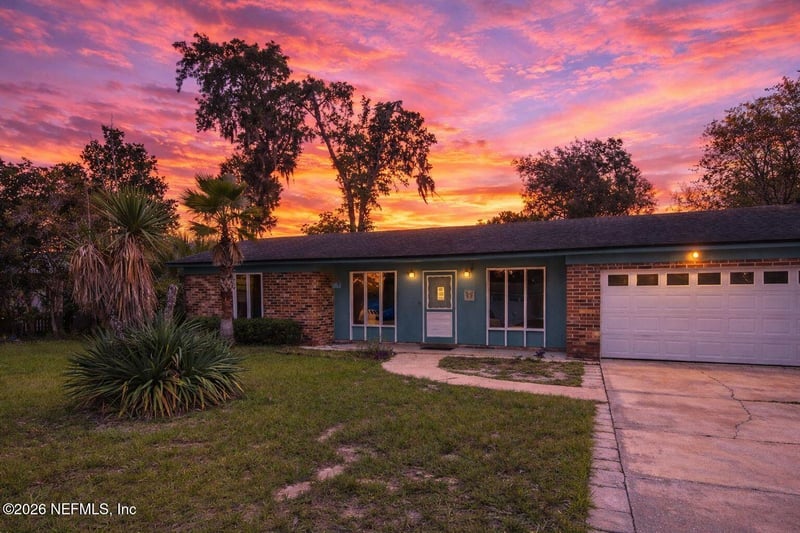 3442 Red Oak Cir, Orange Park, FL 32073