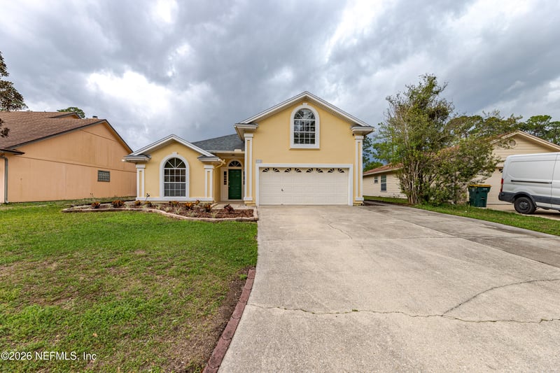 9332 Mill Springs Dr, Jacksonville, FL 32257