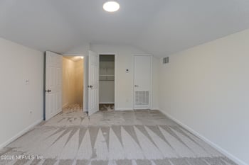 9332 Mill Springs Dr, Jacksonville, FL 32257