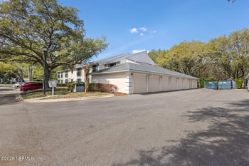 13715 Richmond Park Dr #304, Jacksonville, FL 32224