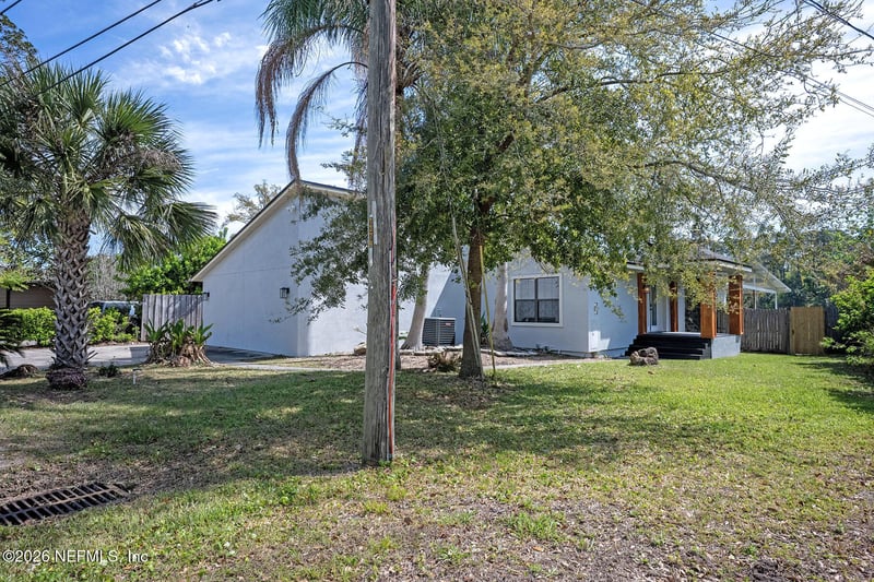 1371 River Hills Ct, Jacksonville, FL 32211