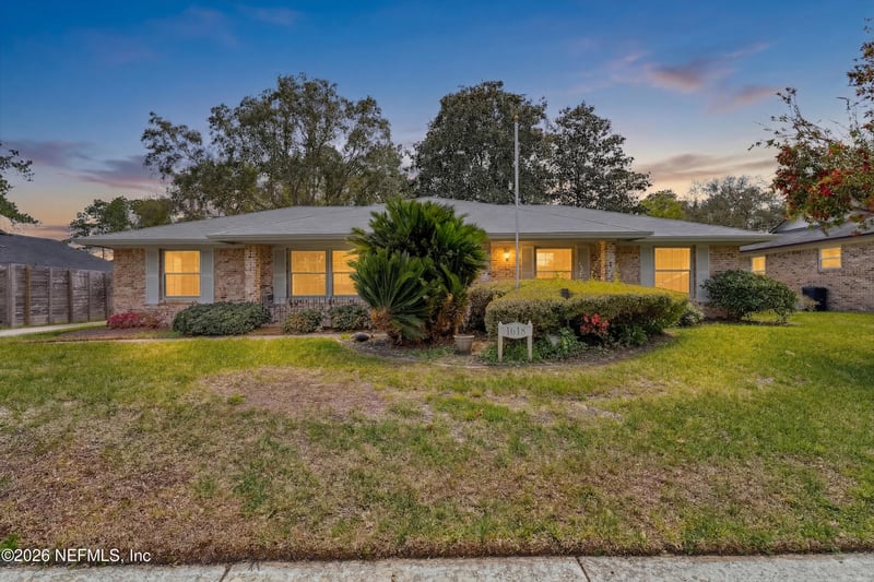 1618 Bristol Pl, Orange Park, FL 32073