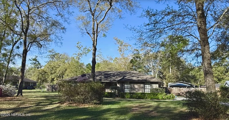 11166 Woodelm Dr, Jacksonville, FL 32218