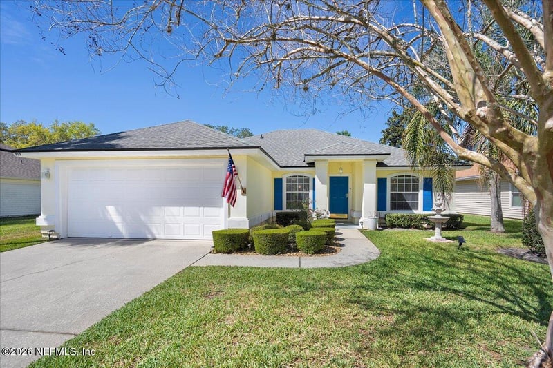 713 Lake Cunningham Ave, St Johns, FL 32259