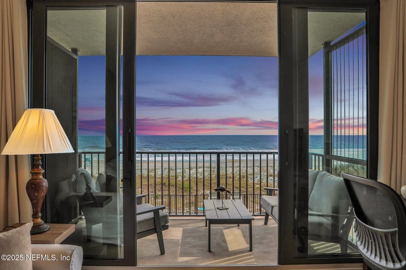 601 1st St #3C, Jacksonville Beach, FL 32250