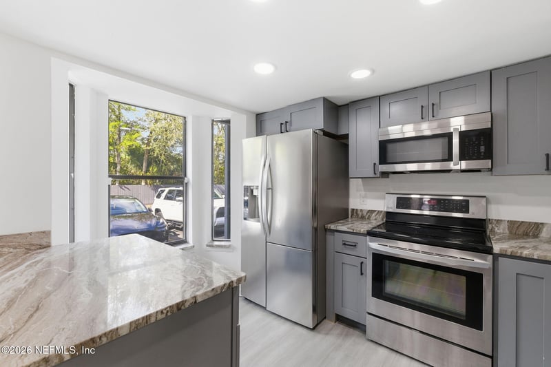 3517 Peeler Rd #17, Jacksonville, FL 32277