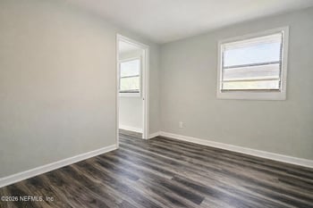 7563 John F Kennedy Dr, Jacksonville, FL 32219