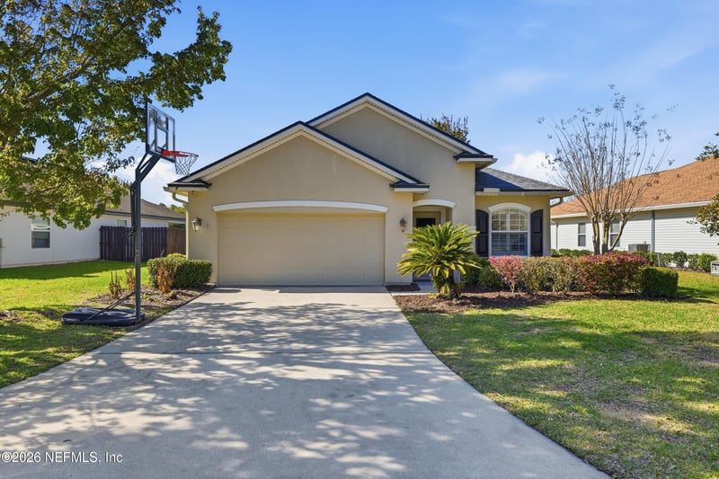 352 New England Dr, Elkton, FL 32033