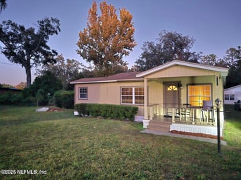 6107 Carlton Rd, Jacksonville, FL 32244
