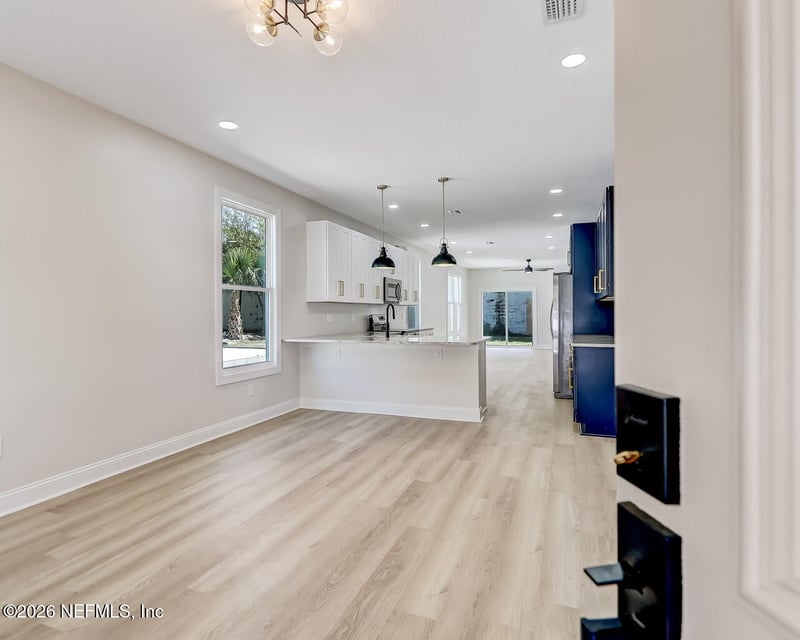 1715 Ionia St, Jacksonville, FL 32206