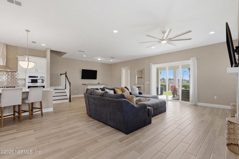 599 Marquesa Cir, St Johns, FL 32259