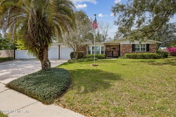 1010 Palisades Dr, Jacksonville, FL 32221