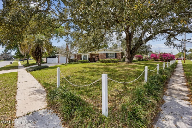 1010 Palisades Dr, Jacksonville, FL 32221