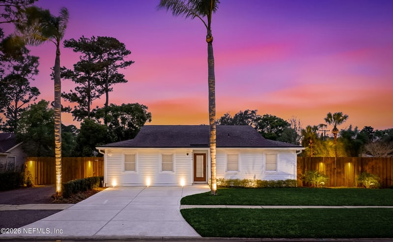 3904 Landfall Ln, Jacksonville, FL 32250