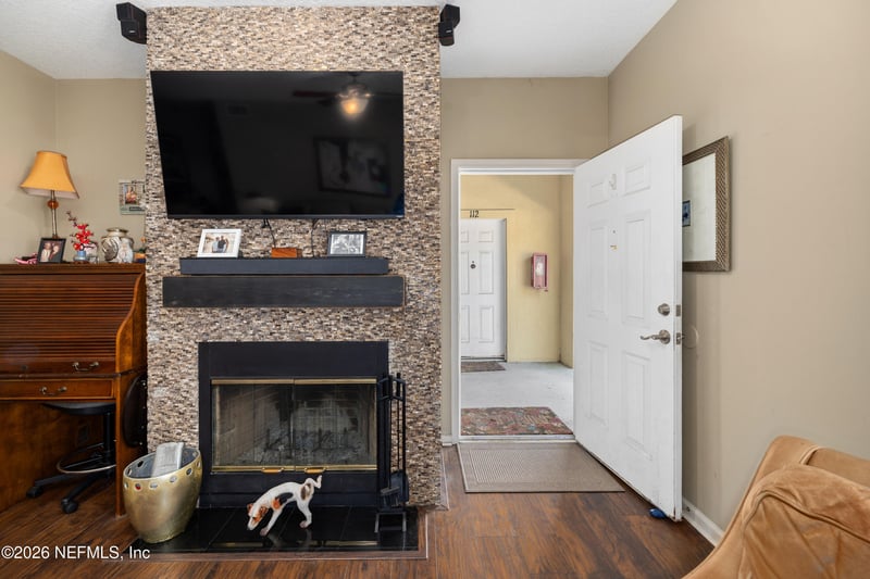 111 Jardin De Mer Pl #111, Jacksonville Beach, FL 32250