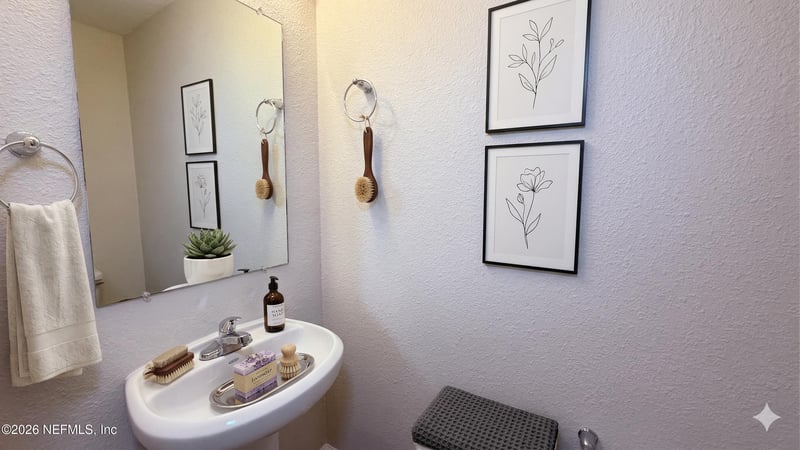 7859 Playschool Ln, Jacksonville, FL 32210