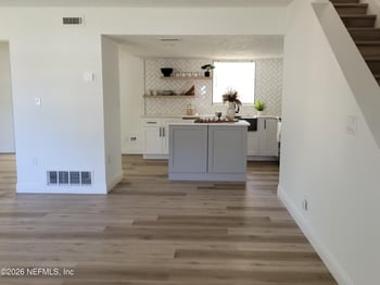 6804 Rojo Ct, Jacksonville, FL 32210