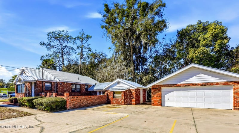 2400 Crill Ave, Palatka, FL 32177