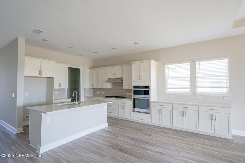 1 Jackson Blue Pl, Palm Coast, FL 32137