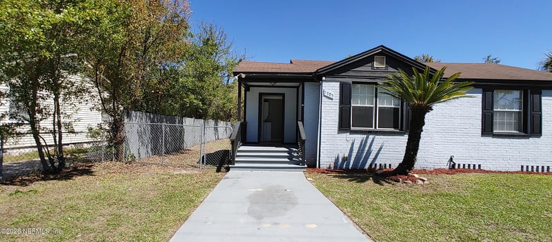 7905 Paul Jones Dr, Jacksonville, FL 32208