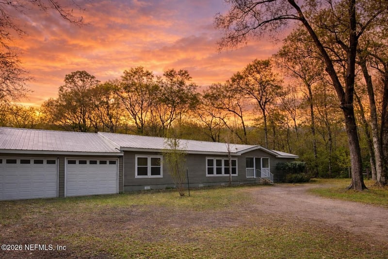 2490 Violet Way, Middleburg, FL 32068