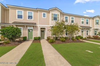 281 Annies Pl, Jacksonville, FL 32218